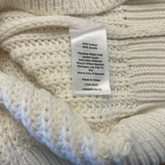 NWT Haven Well Within, Size M, Ivory Cable Knit Sweater - Picture 5 of 6